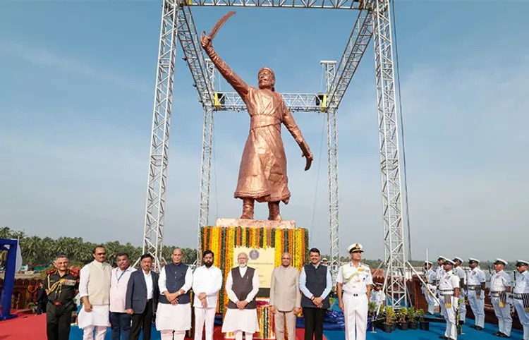 Top News : सिंधुदुर्ग में शिवाजी महाराज की मूर्ति गिरी, चेतावनी के बावजूद नहीं हुई कार्रवाई, भ्रष्टाचार का संदेह, ठेकेदार पर FIR, Breaking News 1